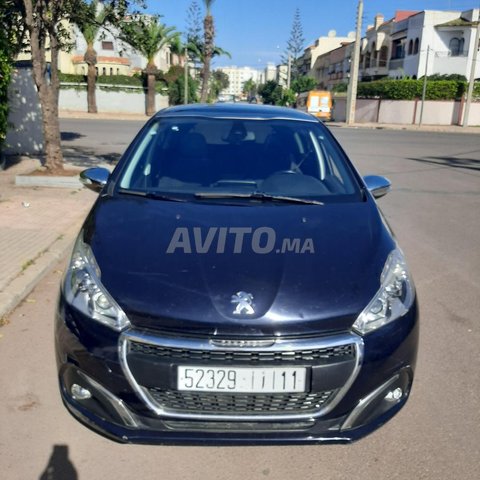 Peugeot 208 occasion Diesel Modèle 