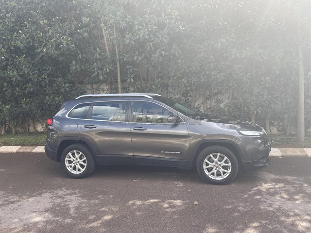 Jeep Cherokee occasion Diesel Modèle 