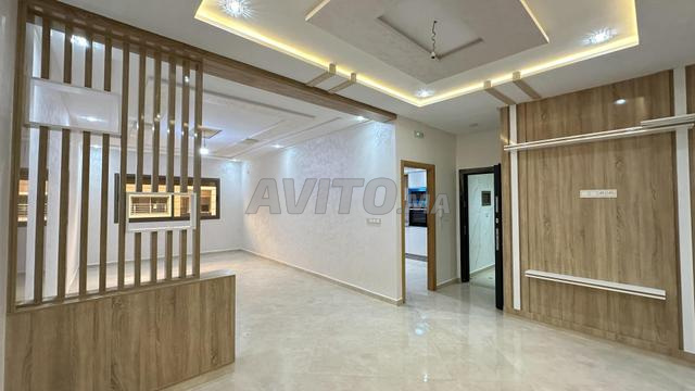 شقة بواجهتين و فأحسن موقع