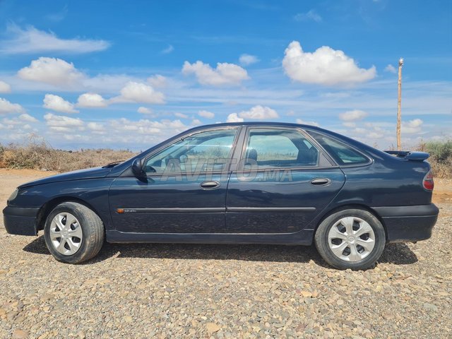 Renault Laguna occasion Diesel Modèle 