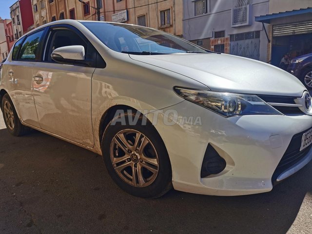 Toyota Auris occasion Diesel Modèle 