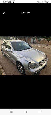 Mercedes-Benz 220 occasion Diesel Modèle 