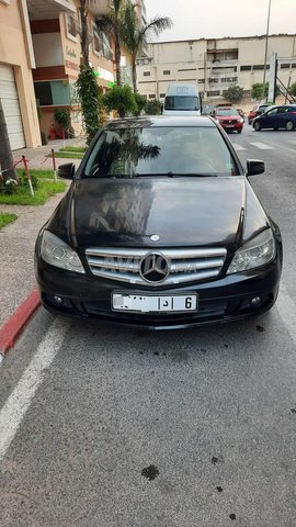 Mercedes-Benz 220 occasion Diesel Modèle 