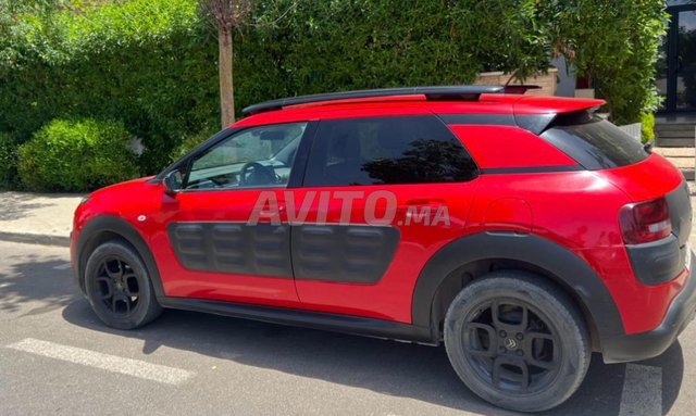 Citroen C4 CACTUS occasion Diesel Modèle 