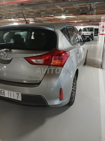 Toyota Auris occasion Diesel Modèle 