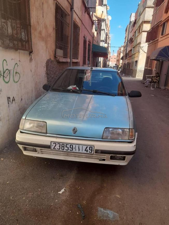 Renault 19 Essence Manuelle 1996 à Casablanca