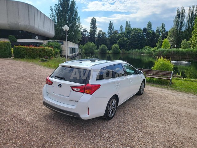 Toyota Auris occasion Hybride Modèle 