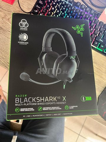 RAZER BLACKSHARK V2 X