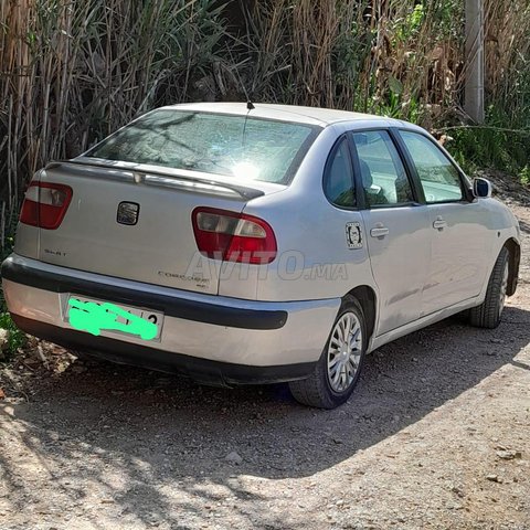 Seat Cordoba occasion Diesel Modèle 