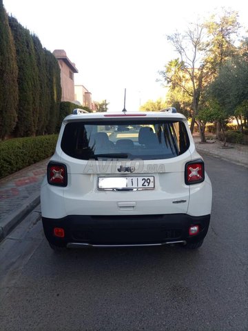 Jeep Renegade occasion Diesel Modèle 