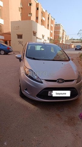 Ford fiesta essence 