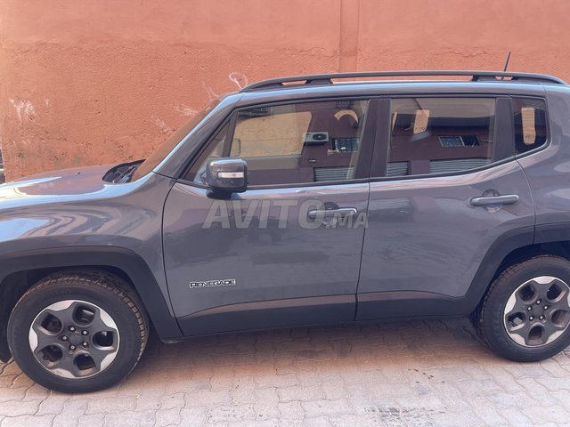 Jeep Renegade occasion Diesel Modèle 