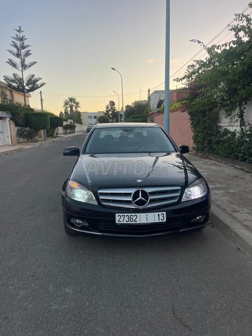 Mercedes-Benz 220 occasion Diesel Modèle 