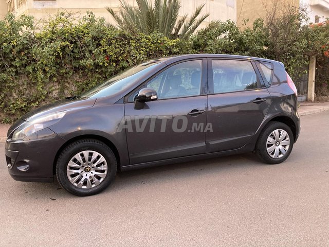 Renault Scenic occasion Essence Modèle 