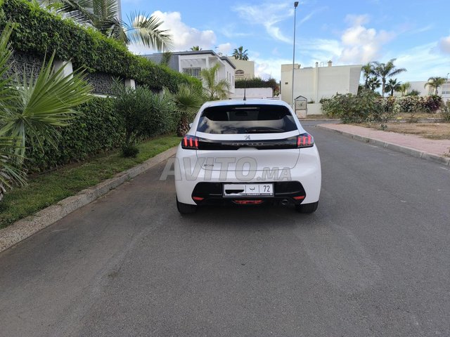 Peugeot 208 occasion Diesel Modèle 