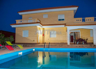 Magnifique Villa Européenne à Tinghir avec Piscine