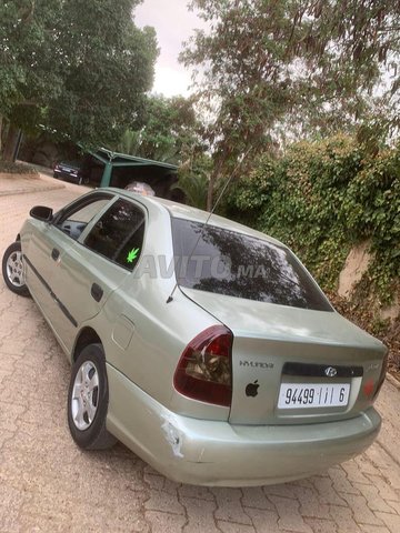 Hyundai Accent occasion Essence Modèle 