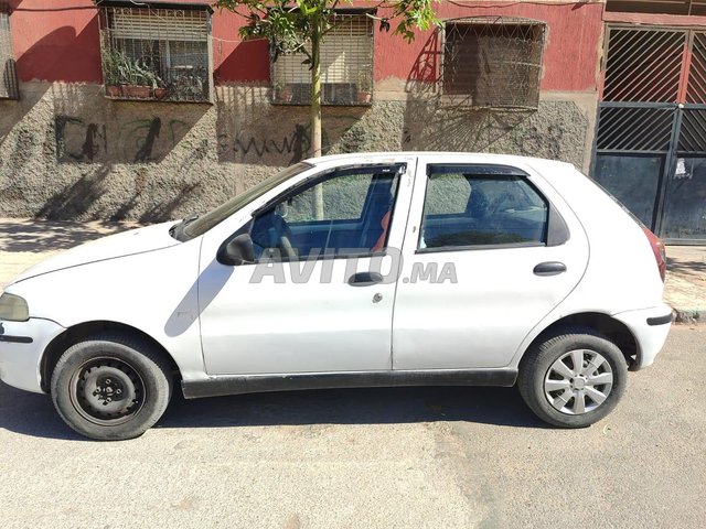 Fiat Palio occasion Essence Modèle 