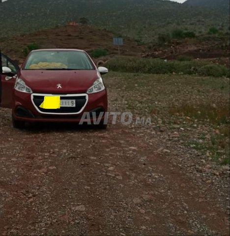 Peugeot 208 occasion Diesel Modèle 