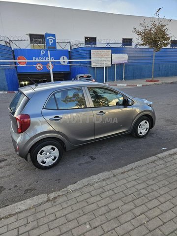 Kia Picanto occasion Essence Modèle 