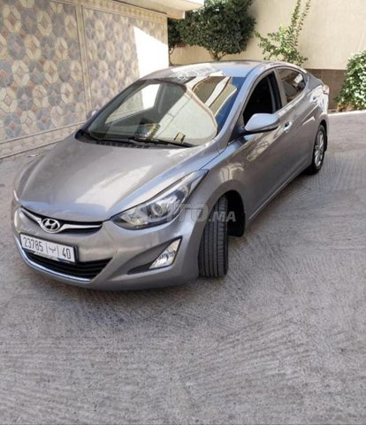 Hyundai Elantra occasion Diesel Modèle 