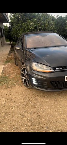 Voiture Volkswagen GOLF 7  à Khouribga  Diesel