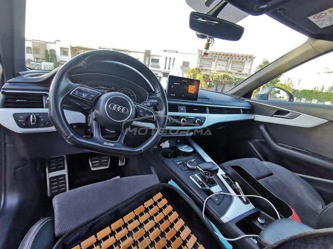 Audi A4 S line  Automatique modèle fin 2017