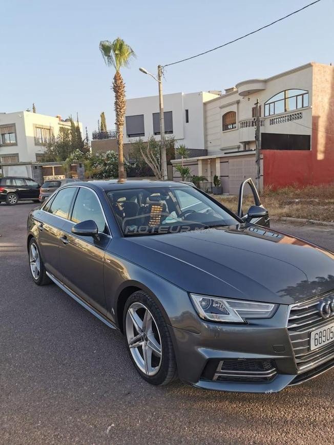 Audi A4 S line  Automatique modèle fin 2017