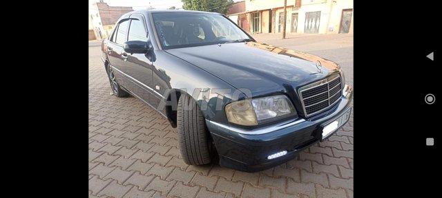 Mercedes-Benz Classe C occasion Diesel Modèle 