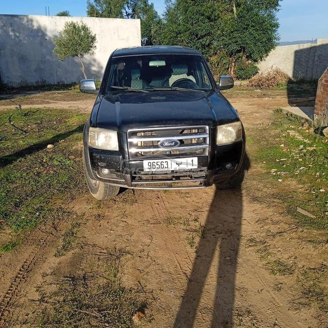 سيارة فورد4×4