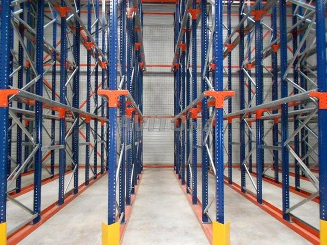 RACK A PALETTES RAYONNAGE ACCUMULATION ARCHIVE