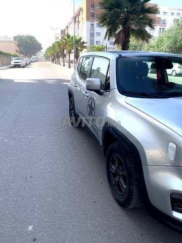 Jeep Renegade occasion Diesel Modèle 