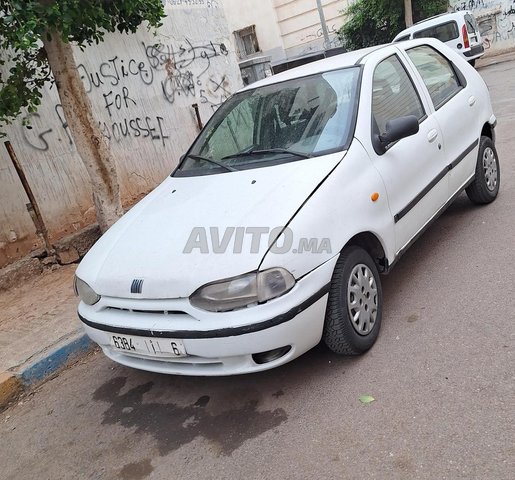 Fiat Palio occasion Essence Modèle 