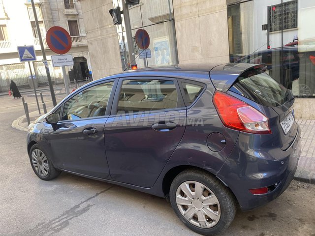 Ford Fiesta occasion Essence Modèle 