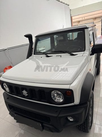 Suzuki JIMNY occasion Essence Modèle 