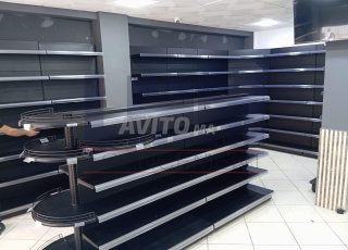 étagère de supermarché 