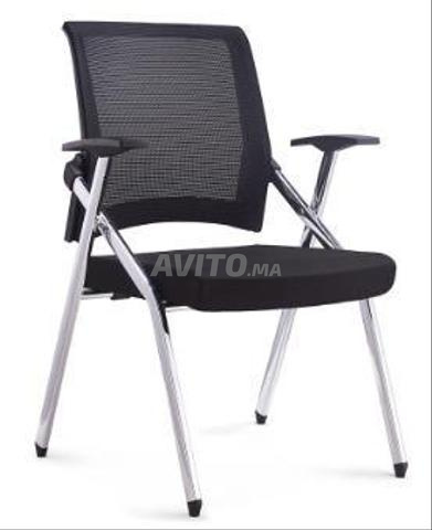 Chaise visiteur luge tissu noir Bon état  - 2
