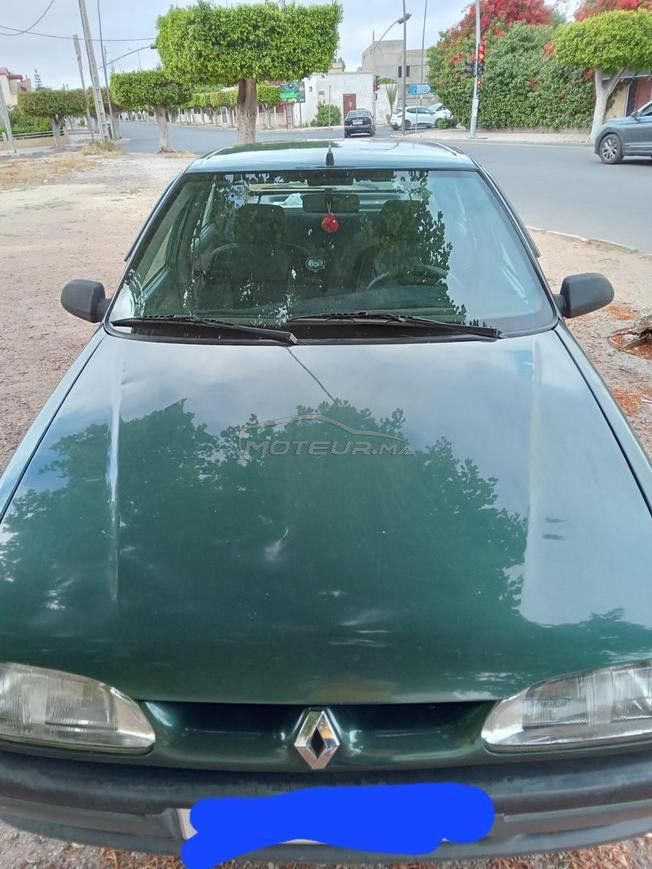 r19 a vendre bon etat
