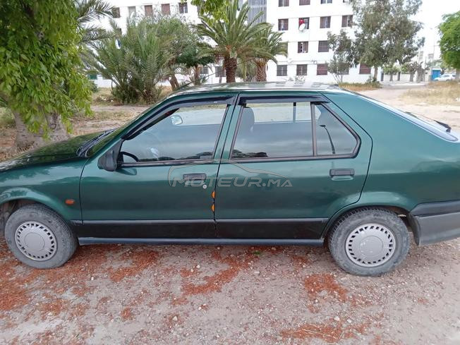 r19 a vendre bon etat