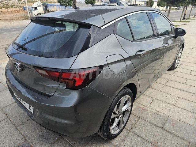 Opel Astra occasion Diesel Modèle 