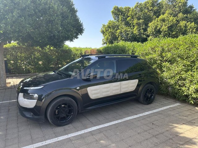 Citroen C4 CACTUS occasion Diesel Modèle 