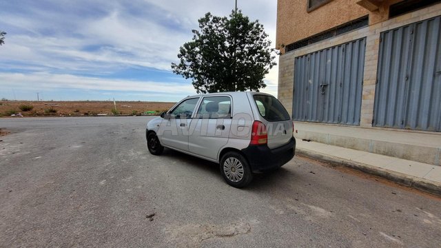 Suzuki Alto occasion Essence Modèle 