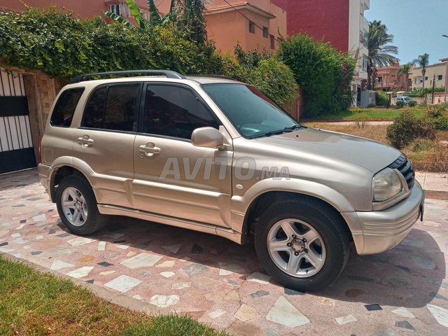 Suzuki Grand Vitara occasion Essence Modèle 