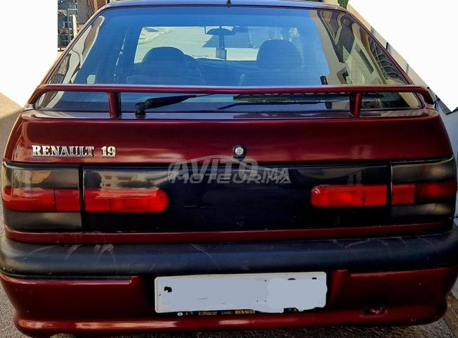 Renault 19 Essence Manuelle 1995 à Agadir