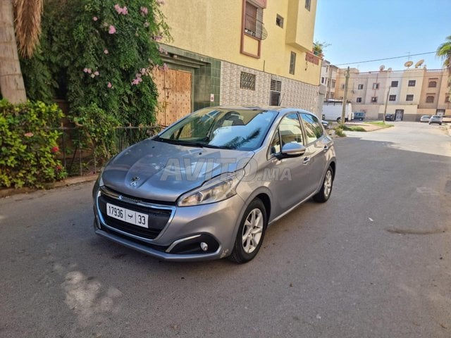 Voiture Peugeot 208  à Agadir  Diesel