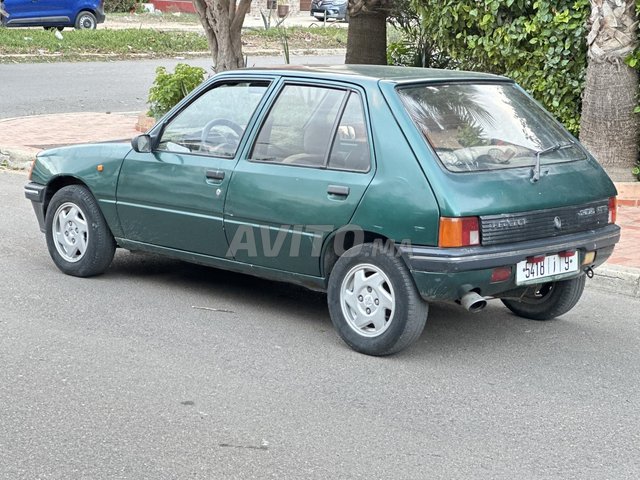 Peugeot 205 occasion Diesel Modèle 