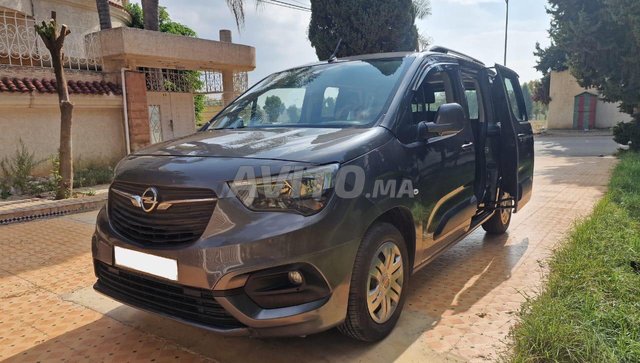 Opel COMBO occasion Diesel Modèle 