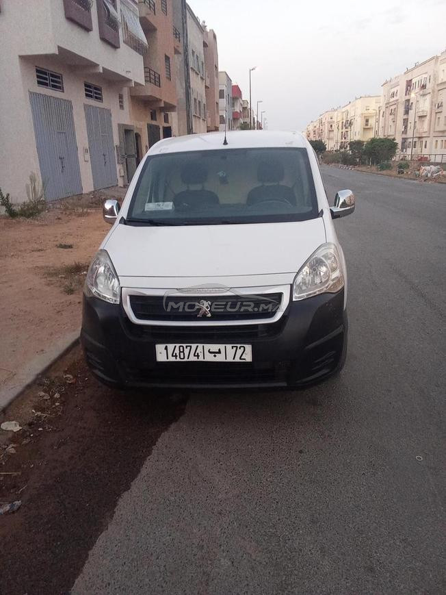 voiture commercial 