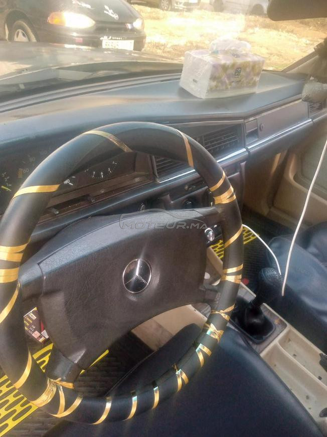 Mercedes بينز