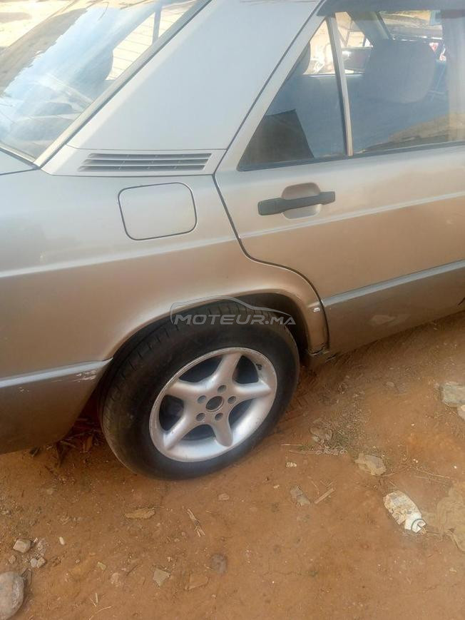 Mercedes بينز